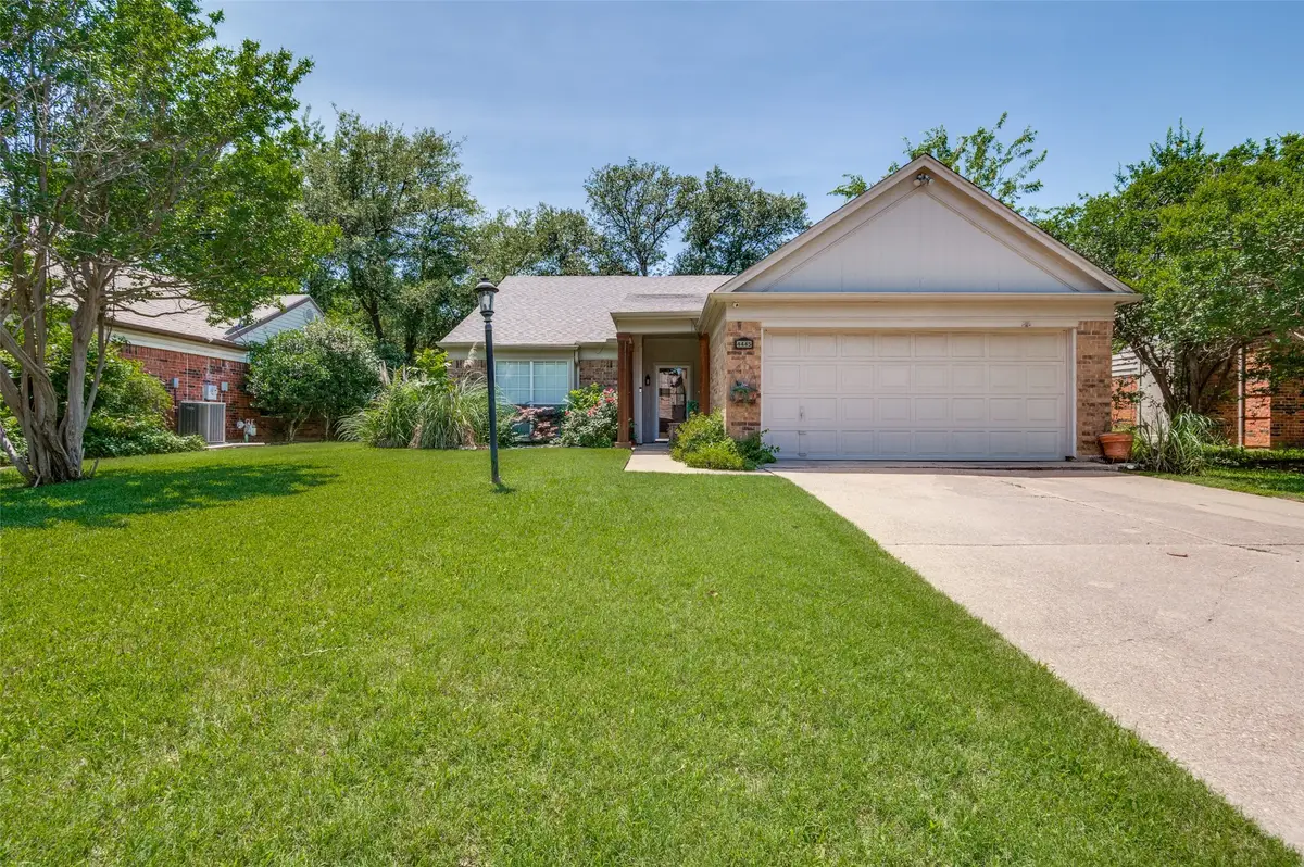 4445 Newport Street, Grand Prairie, TX 75052 - Image #1
