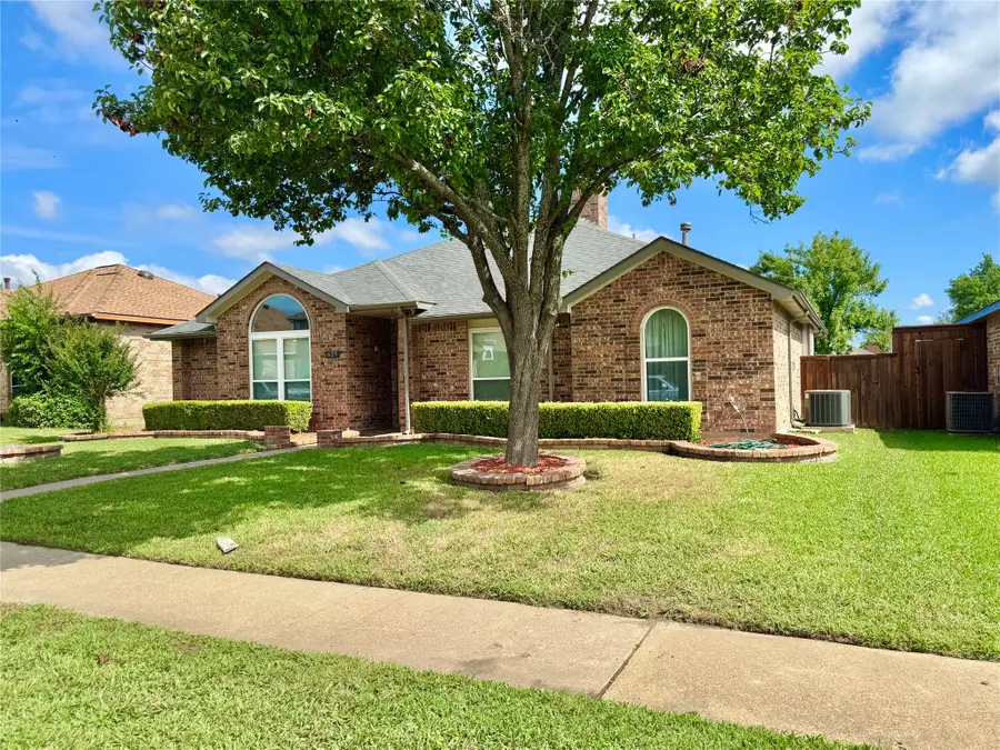 629 Yosemite Trail, Mesquite, TX 75149 - Image #2