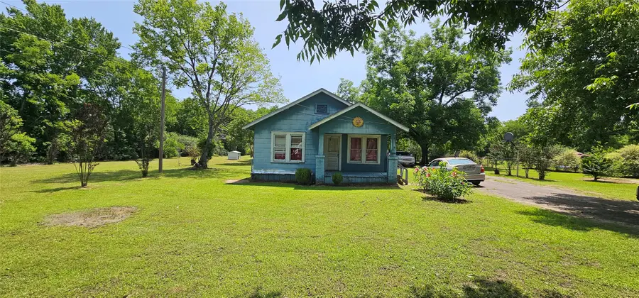 812 N Waldrip Street, Grand Saline, TX 75140 - Image #3