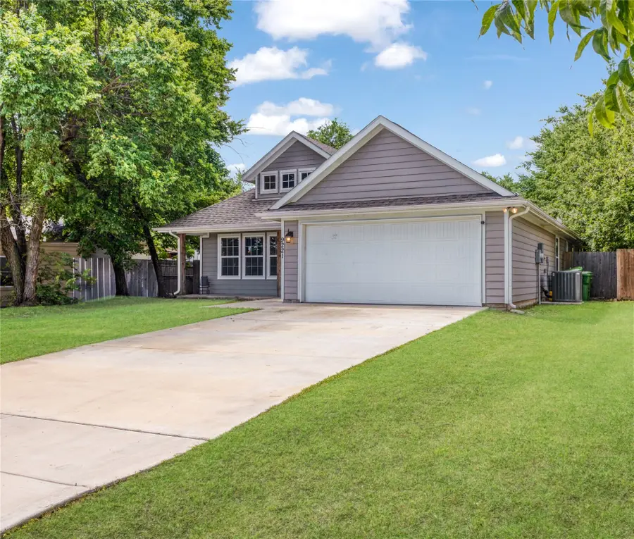 9221 White Settlement Road, White Settlement, TX 76108 - Image #3