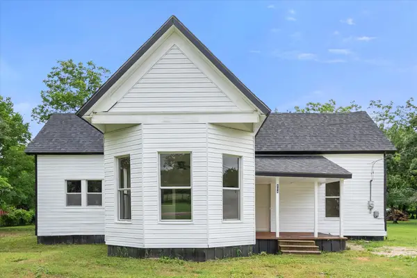 404 S Tyler Avenue, Dawson, TX 76639