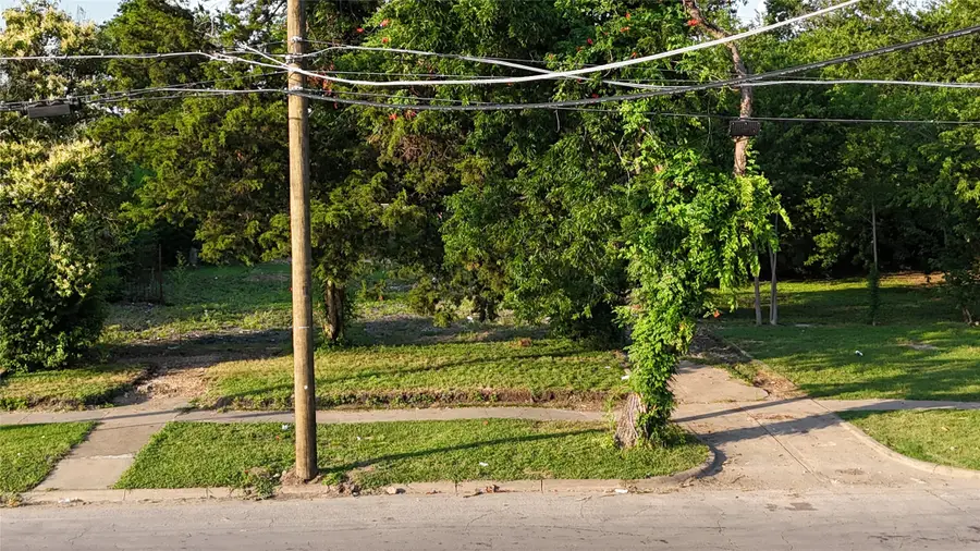 2818 Meadow Street, Dallas, TX 75215 - Image #2