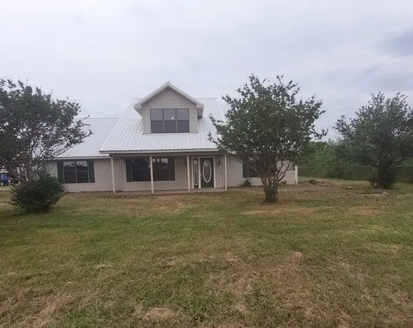 1062 Farm Road 3132, Klondike, TX 75448