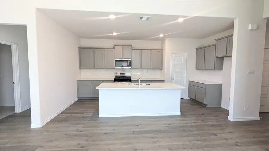 407 Flintlock Road, Caddo Mills, TX 75135 - Image #2