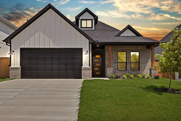 5332 Locke Avenue, Fort Worth, TX 76107