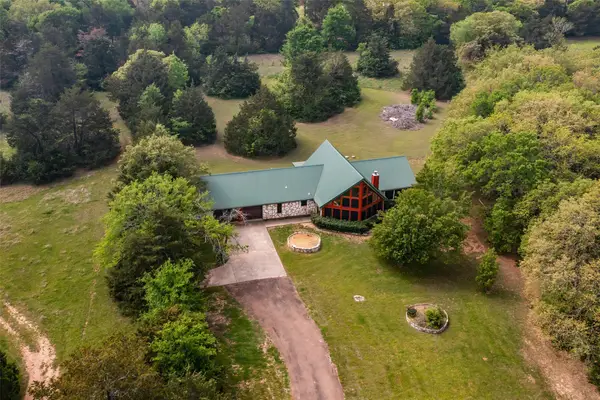 492 Russell Lane, Denison, TX 75021