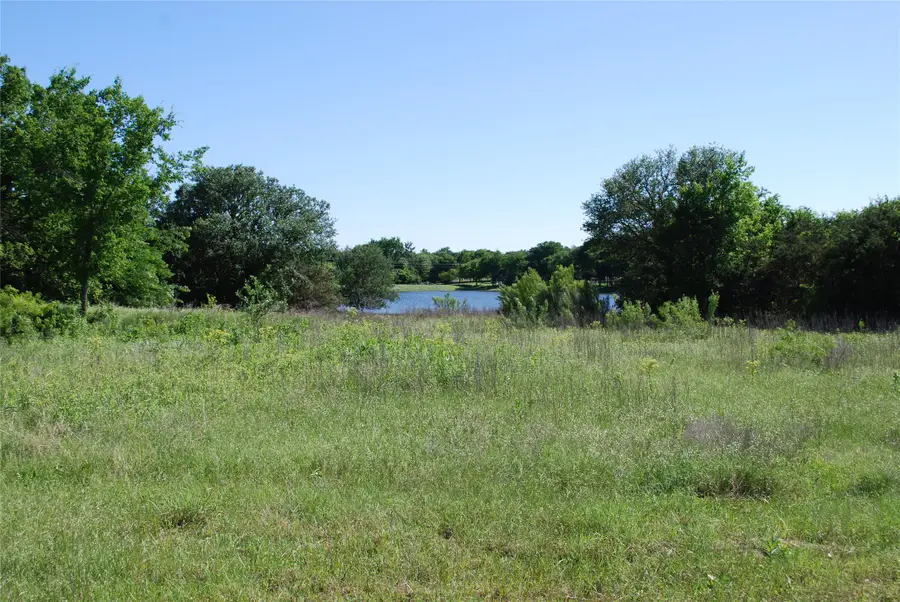 4006 Whitecrest Drive, Whitney, TX 76692 - Image #3