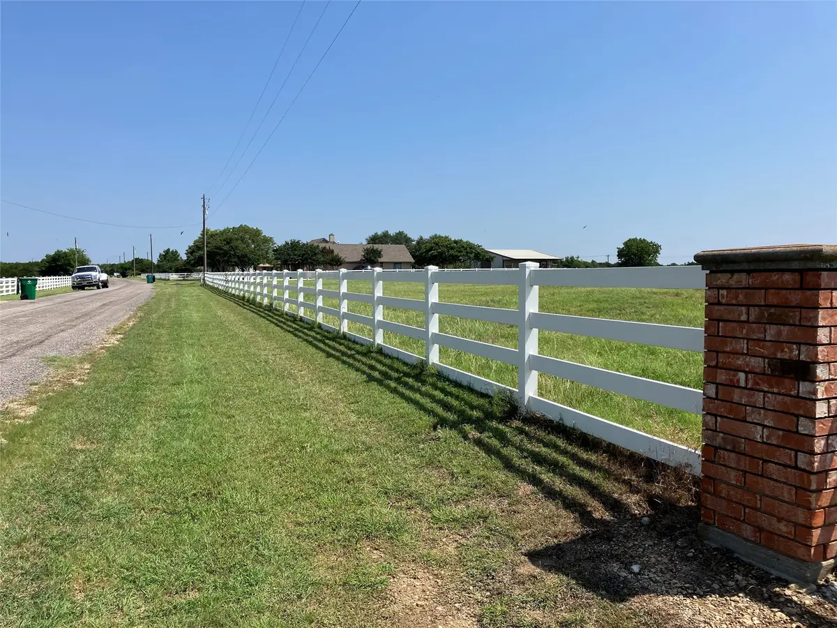 1725 Highland Drive, Whitney, TX 76692 - #1