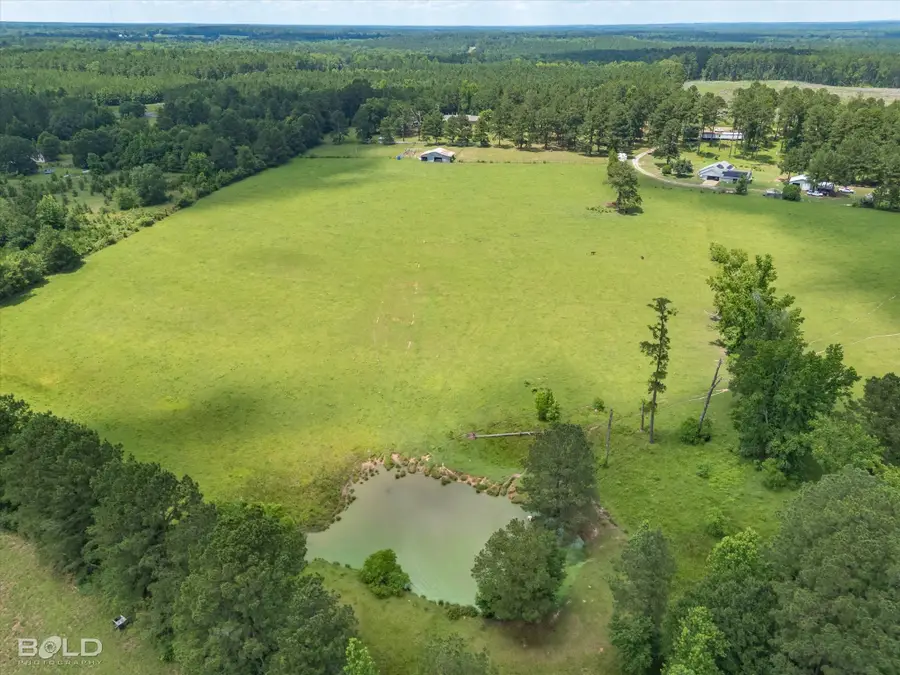 236 Charlie Cannon Road, Coushatta, LA 71019 - Image #2