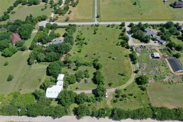 6767 Silver Saddle Road, Fort Worth, TX 76126