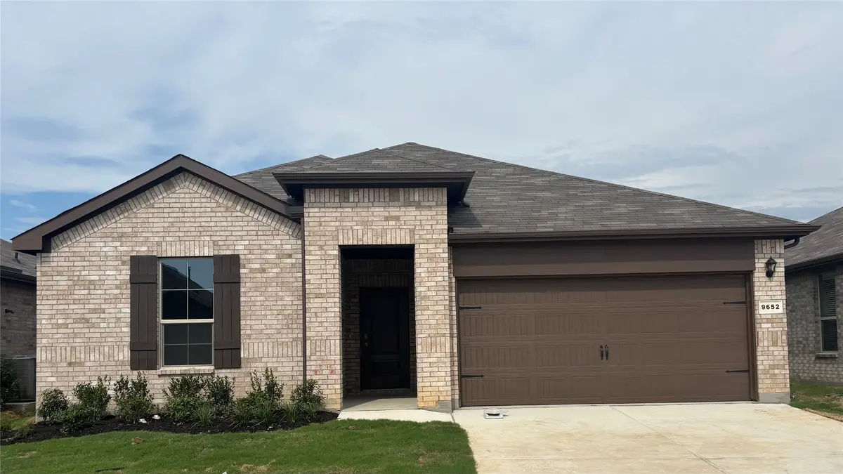 9652 Brickridge Lane, Fort Worth, TX 76036 - Image #1