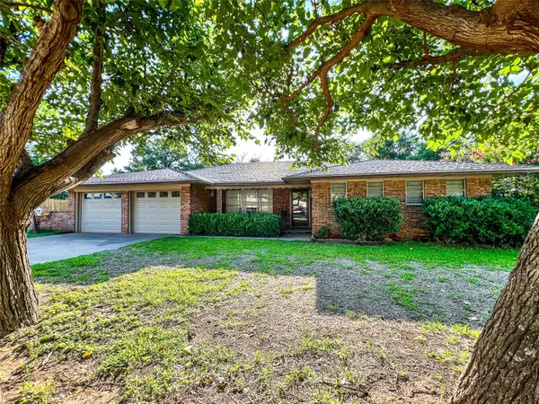 1408 N Avenue J, Haskell, TX 79521