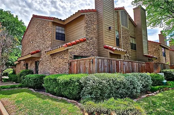 333 Melrose Drive #27D, Richardson, TX 75080