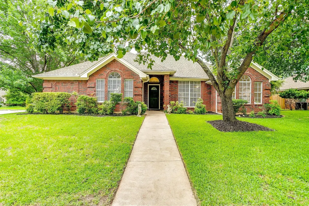 401 Inland Circle, Azle, TX 76020 - Image #1