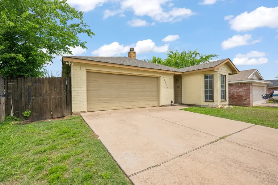 9936 Long Rifle Drive, Fort Worth, TX 76108 - Image #2