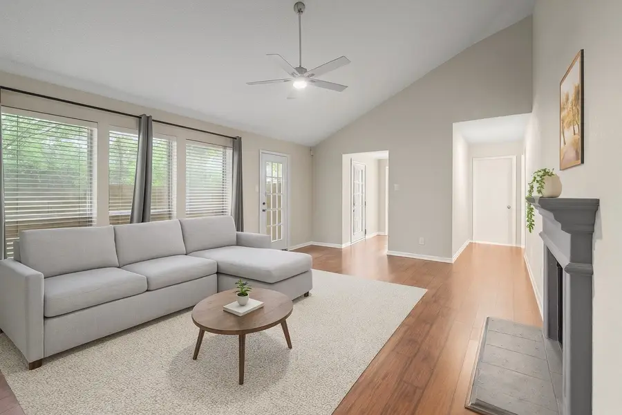 9936 Long Rifle Drive, Fort Worth, TX 76108 - Image #3