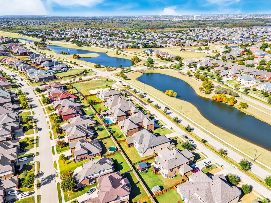 7216 Monet Lane, Grand Prairie, TX 75054 - Image #2