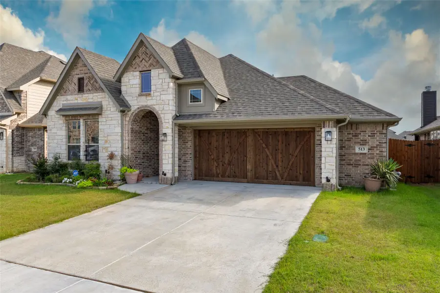 513 Livia Street, Burleson, TX 76028 - #2