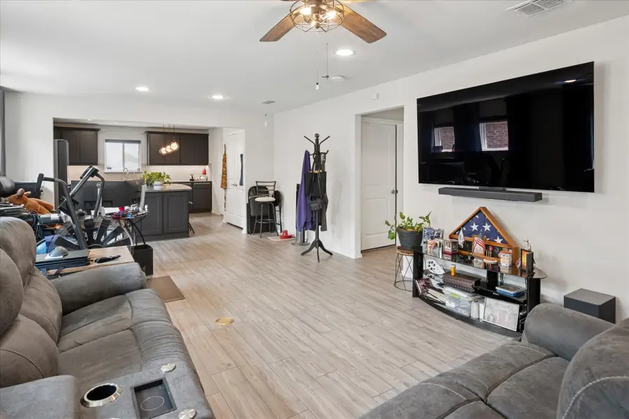 1231 Freedom Lane, Aubrey, TX 76227 - Image #3