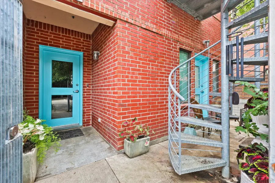 829 W Daggett Avenue #H, Fort Worth, TX 76104 - Image #2