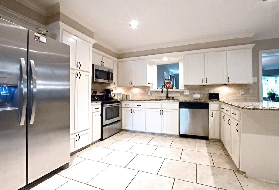 2516 Telegraph Avenue, Dallas, TX 75228 - Image #2