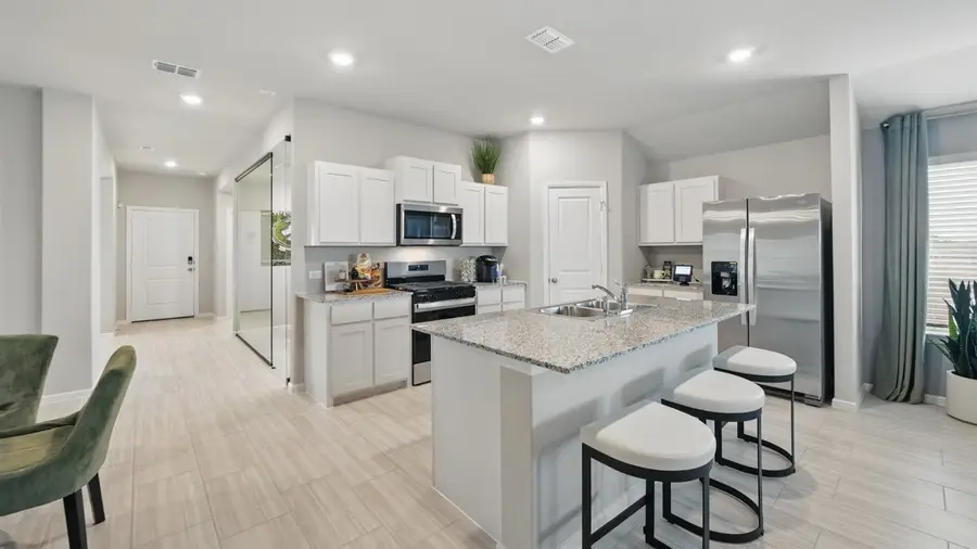 5545 Legends Way, Corinth, TX 76249 - Image #2