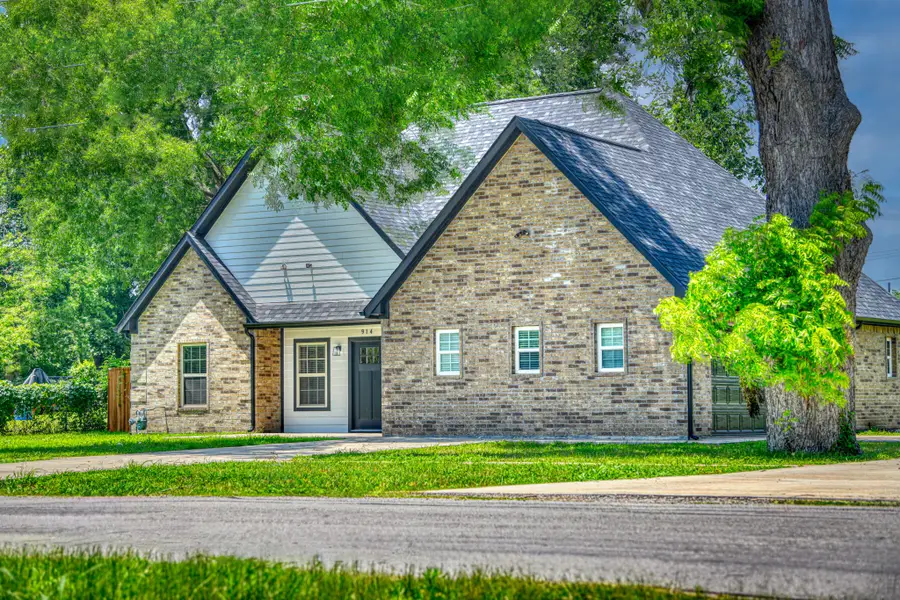 914 S Frances Street, Terrell, TX 75160 - Image #2