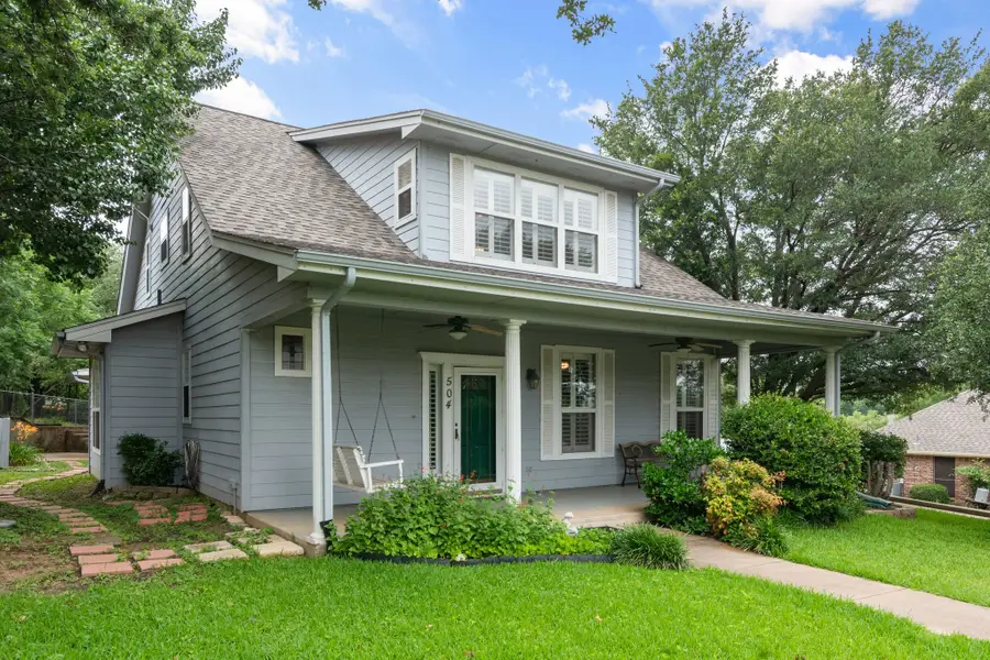 504 Hilltop Place, Joshua, TX 76058 - Image #2