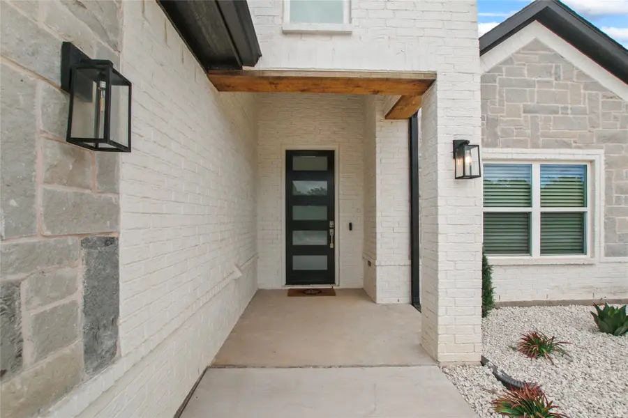 80 Dublin Circle, Gordonville, TX 76245 - Image #3