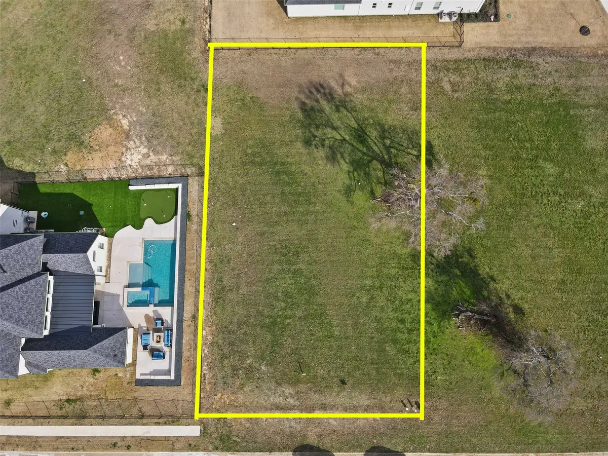 1918 Running Deer Lane, Gunter, TX 75058 - Image #1