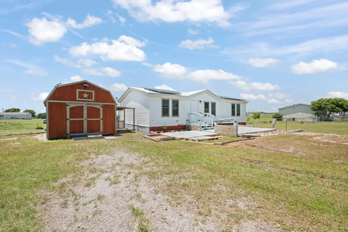 9309 Kansas Street, Joshua, TX 76058 - Image #1