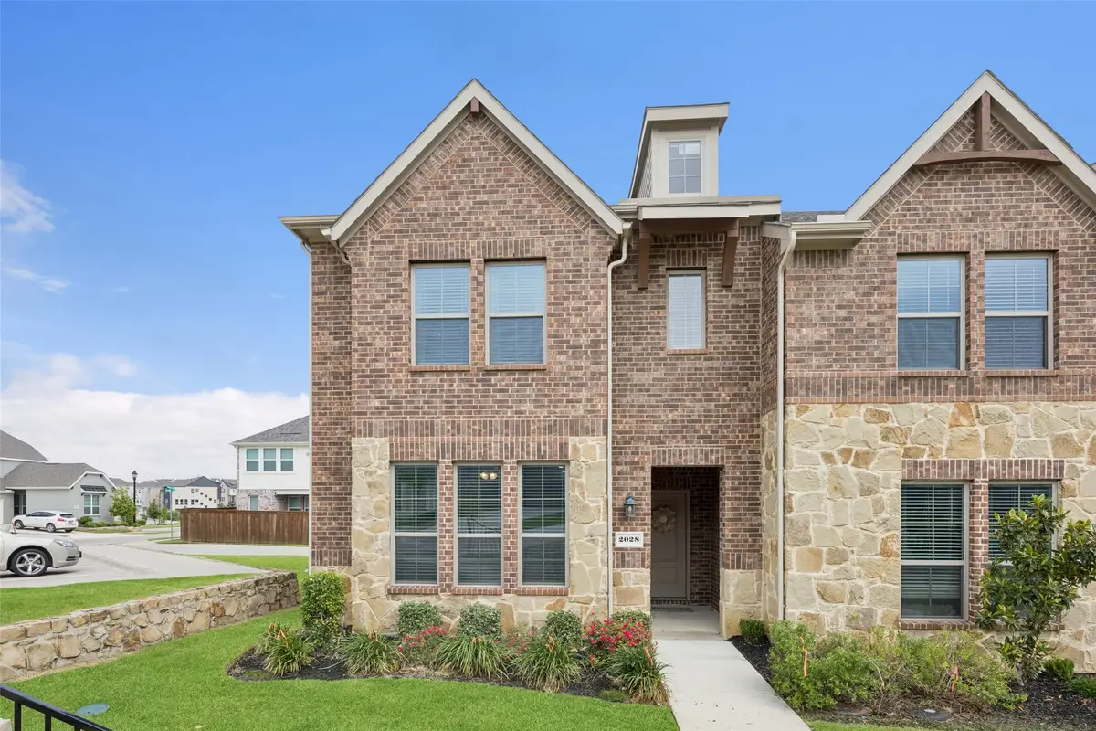 2028 Saddle Way, Mesquite, TX 75149 - Image #1