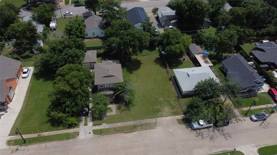 1220 E Annie Street, Fort Worth, TX 76104 - #3