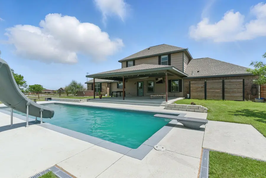 109 Pedernales Drive, New Fairview, TX 76078 - Image #2