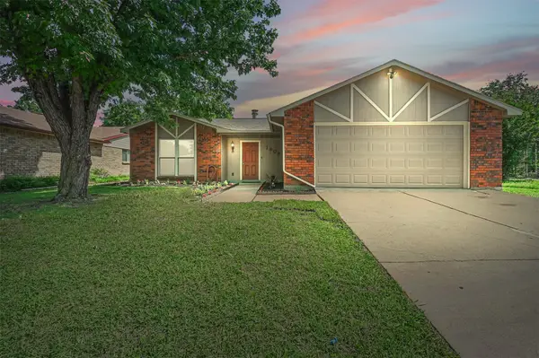 1908 Rutherford Lane, Arlington, TX 76014