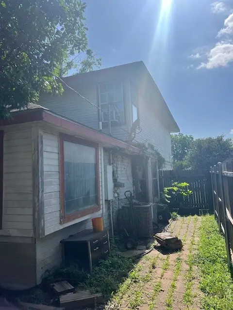 6401 Brownlee Lane, Arlington, TX 76018 - Image #3