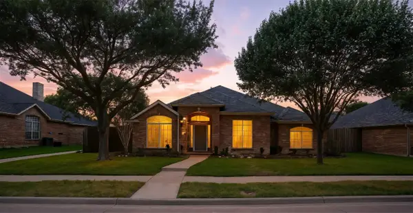 6605 Oxford Lane, The Colony, TX 75056