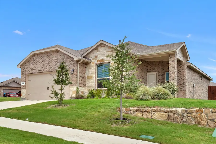 9752 New Bern Drive, Fort Worth, TX 76108 - Image #2