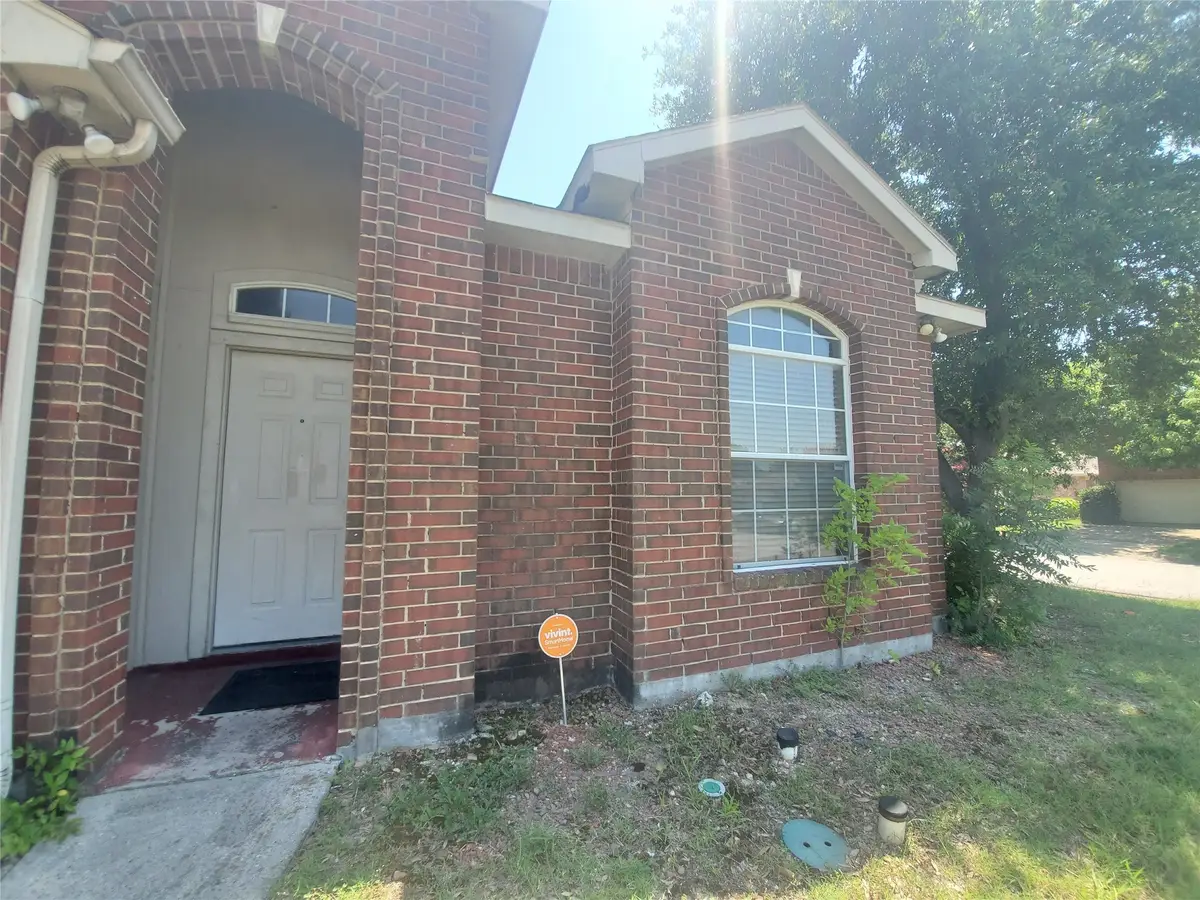 1302 Mill Crossing, Garland, TX 75040 - Image #1