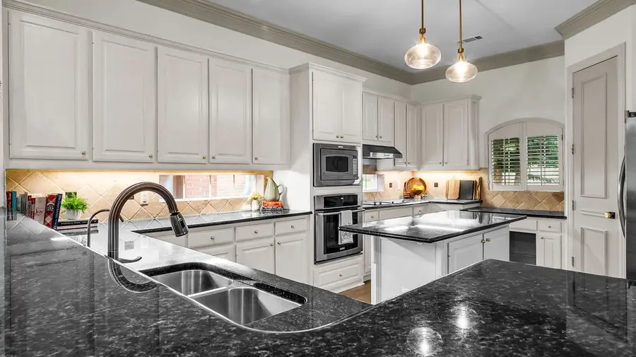 2309 Marblewood Drive, Plano, TX 75093 - Image #2