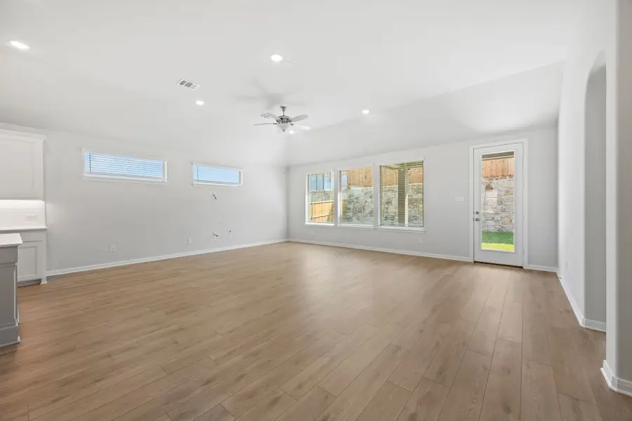 1437 Red Clover Avenue, Van Alstyne, TX 75495 - Image #3