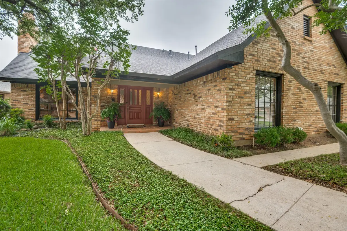 1420 Porto Bello Court, Arlington, TX 76012 - Image #1