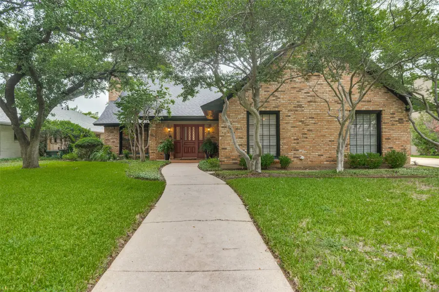 1420 Porto Bello Court, Arlington, TX 76012 - Image #2