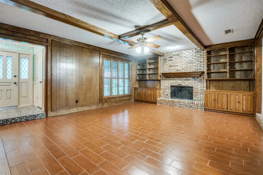 1420 Porto Bello Court, Arlington, TX 76012 - Image #3