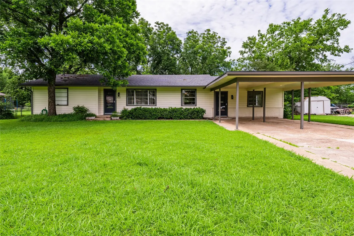 522 E Kempner Street, Mabank, TX 75147 - Image #1