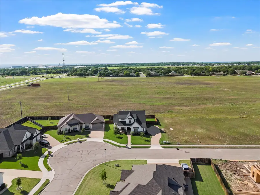 10713 Wistan Drive, Waco, TX 76712 - Image #2