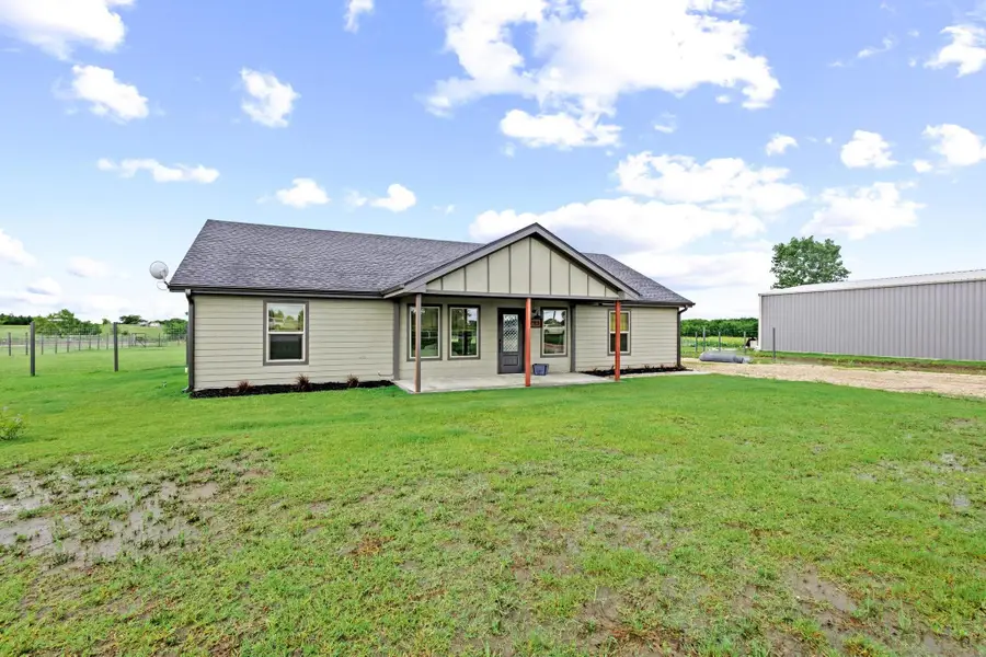 293 Private Road 36008, Honey Grove, TX 75446 - Image #2