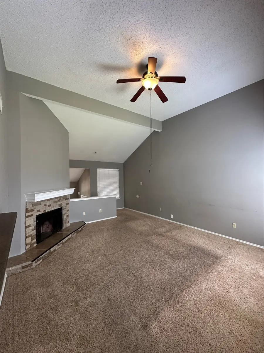 1312 Golden Gate Drive, Carrollton, TX 75007 - Image #2