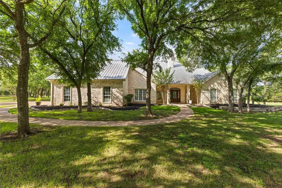 355 Winding Trail, Crawford, TX 76638 - Image #2