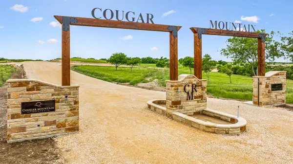 3408 Lucky Pepper Drive, Cresson, TX 76049